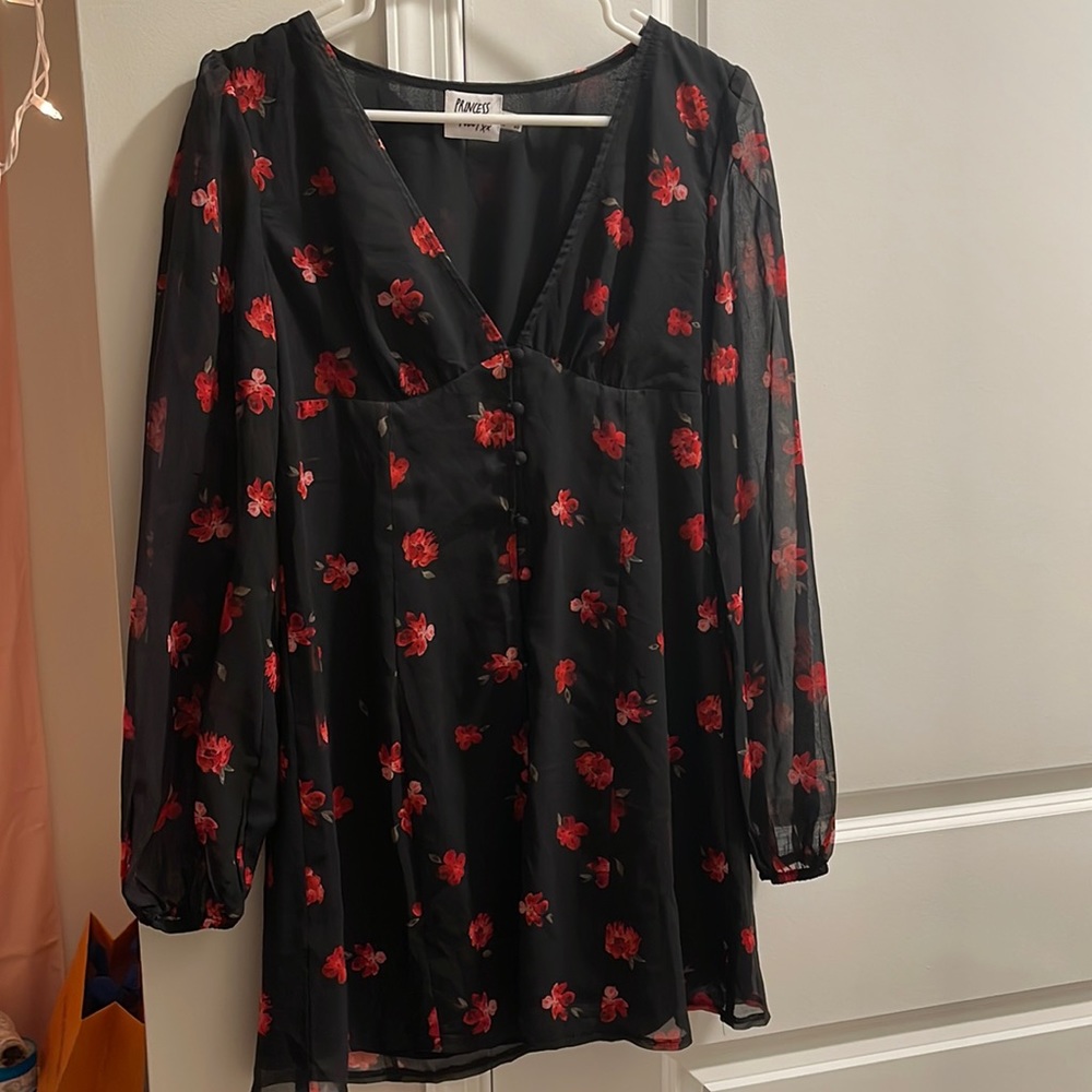 Princess Polly short black and red rose dress